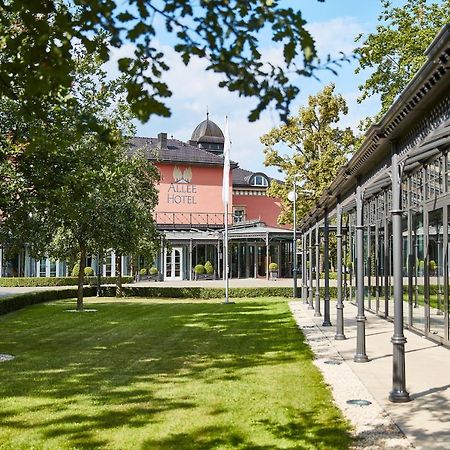 Allee Hotel Нойщат ан дер Айш Екстериор снимка